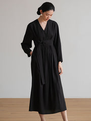 Plus-Size Women V-Neck Belt Long Sleeves Pleated Dress